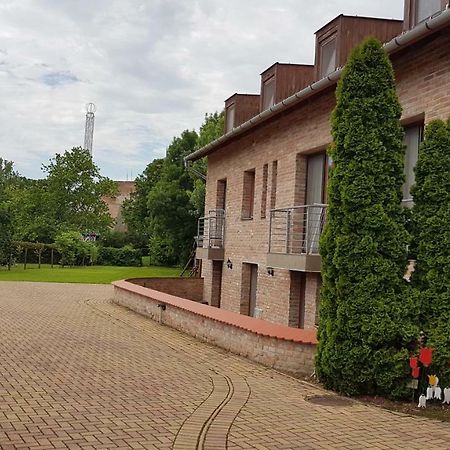 Gyulai Fuerdoe Apartman Экстерьер фото